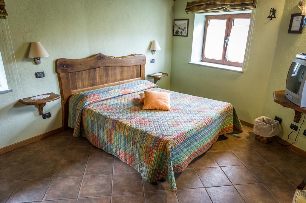 Bed and Breakfast Al Pasche Дронеро Номер фото